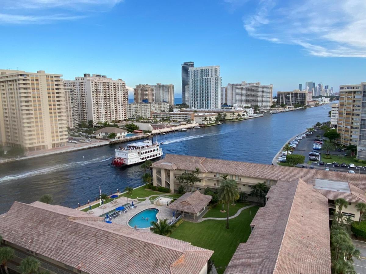 Beachwalk Studio Apmt 2 Beds, Amazing Views 2010B Hallandale Beach Kültér fotó