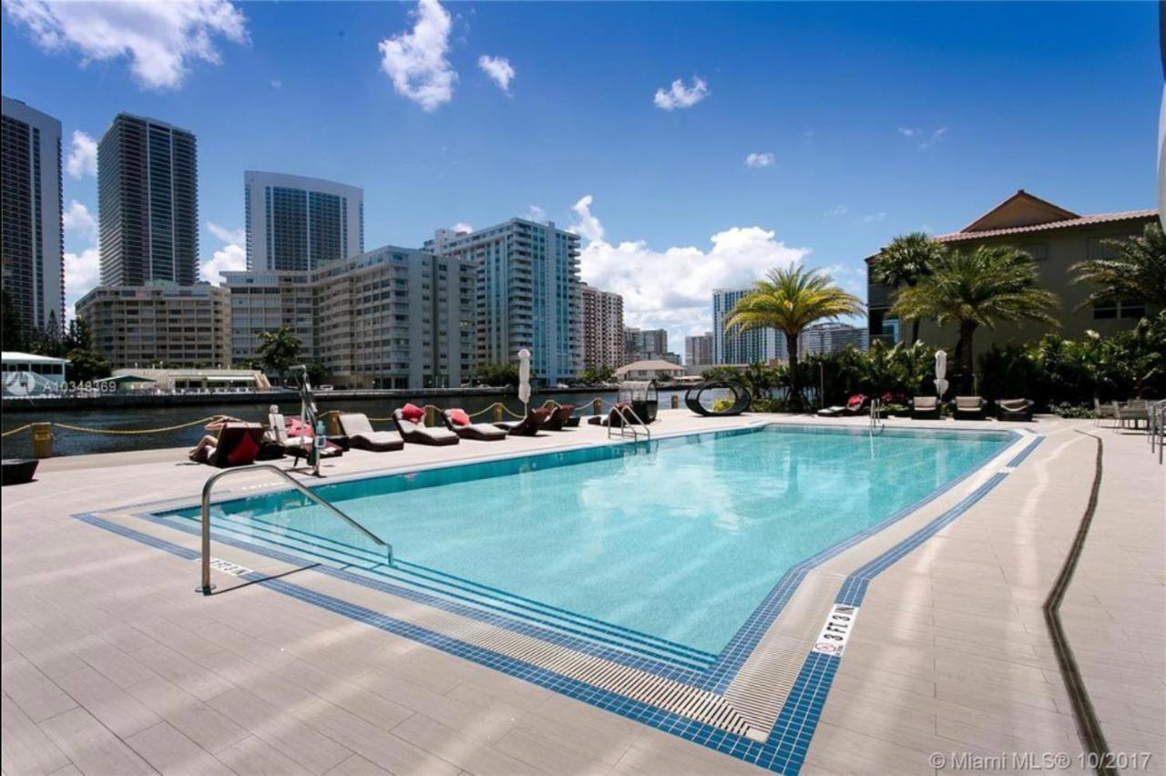 Beachwalk Studio Apmt 2 Beds, Amazing Views 2010B Hallandale Beach Kültér fotó